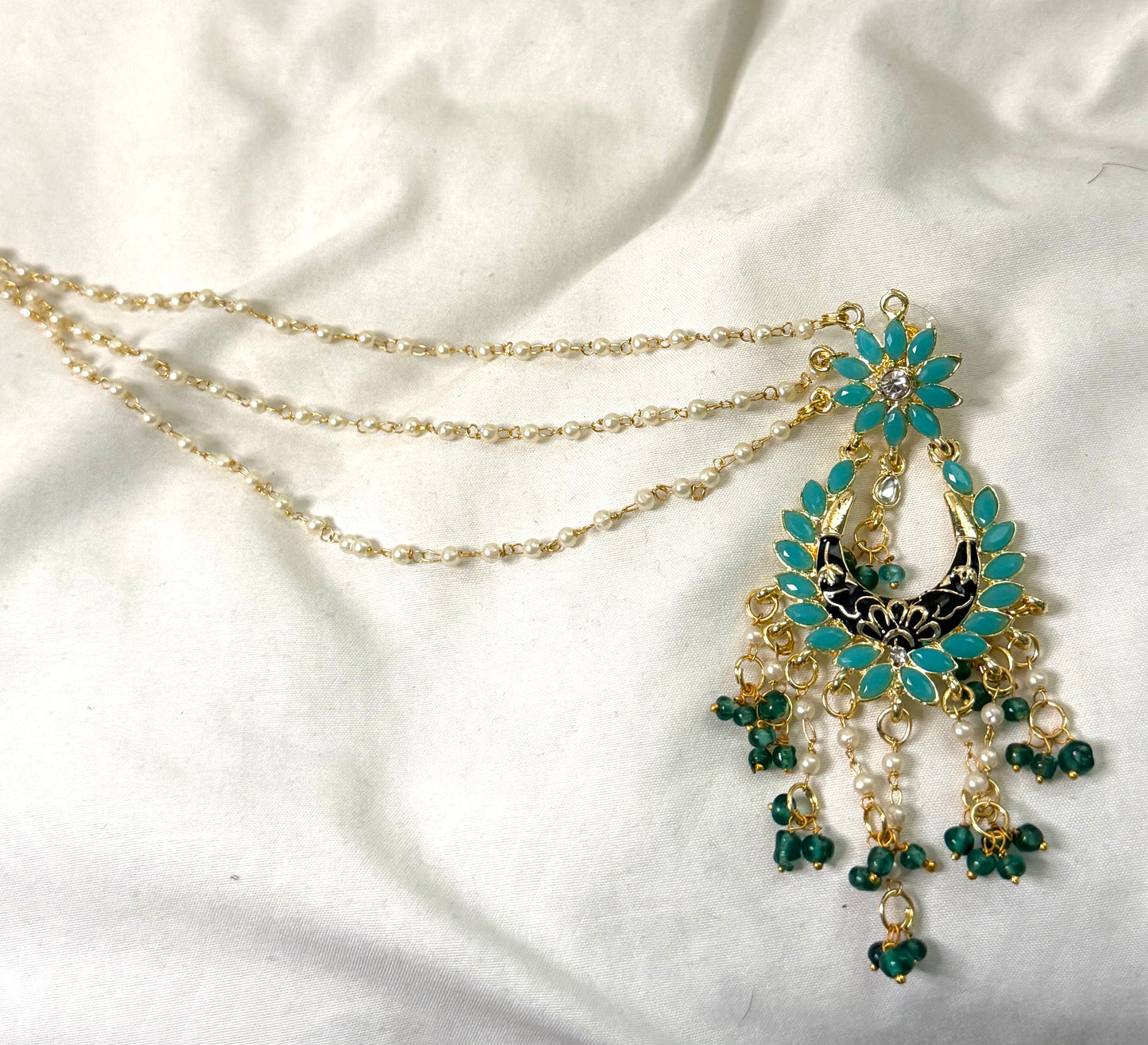 Samandar Chandbali with Ear Chain